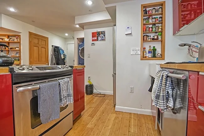 Building Photo - 23 Saint Stephen St Unit 1 Rental