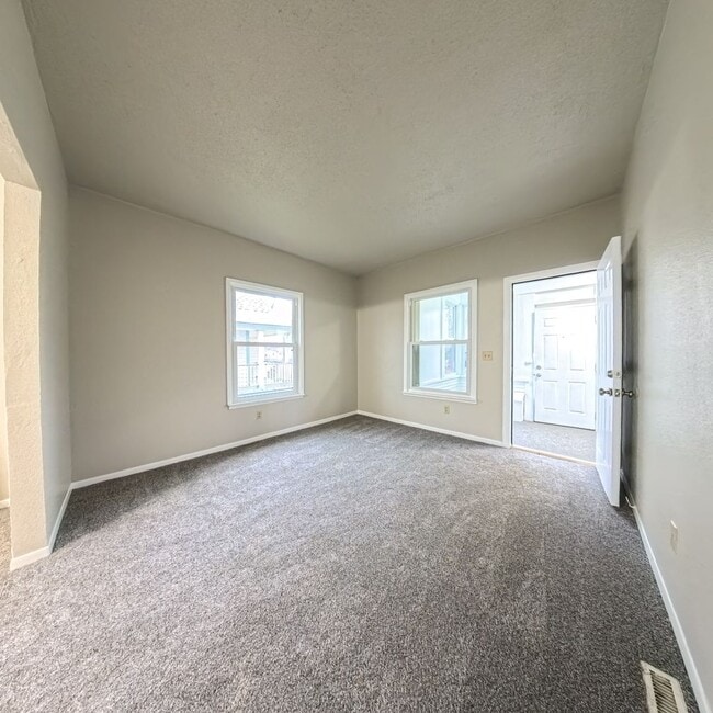 Photo - 2 Bedroom 1 Bathroom Fresh Carpet