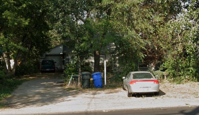 Photo - Quaint 4 Bed 2 Bath Home in Pocatello!