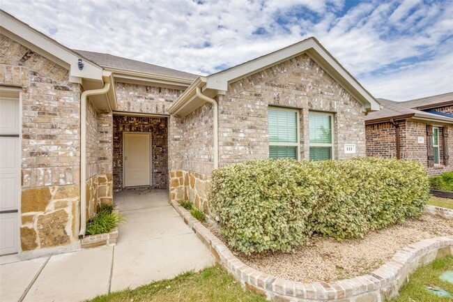 Photo - 111 Barbara Ln