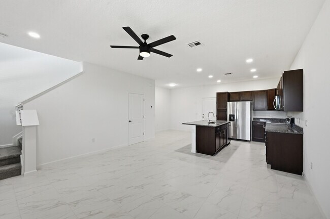 Photo - 4910 Longwood Lake Sq