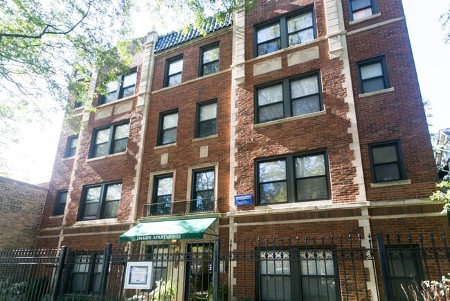 Building Photo - 4549 N Damen Ave Rental