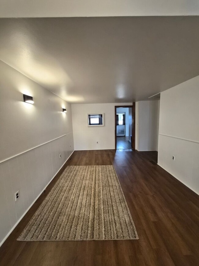 Photo - 527 N Franklin St