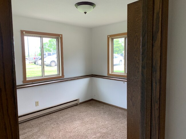 Photo - 154 Viking Cir Unit 103