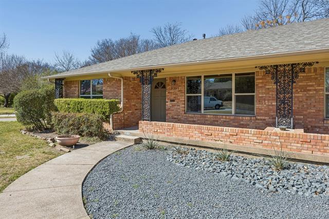 Building Photo - 9361 Angora St