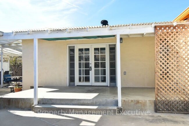 Photo - Nice Studio Blocks to Beach Unidad 4819 Narragansett Ave