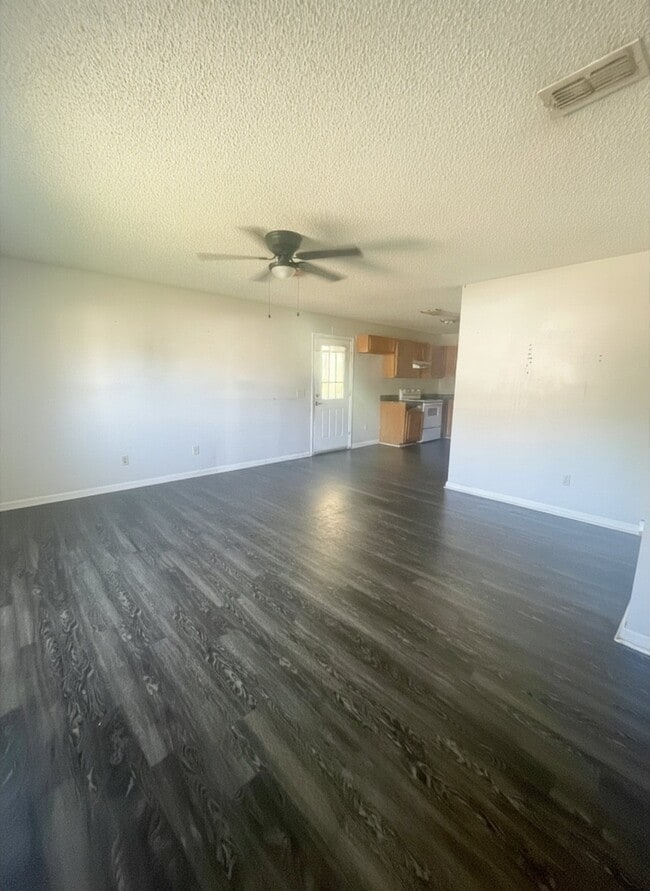 Photo - 116 Willow Brook Dr