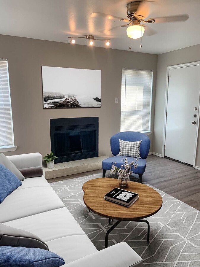 Photo - Monarch Place