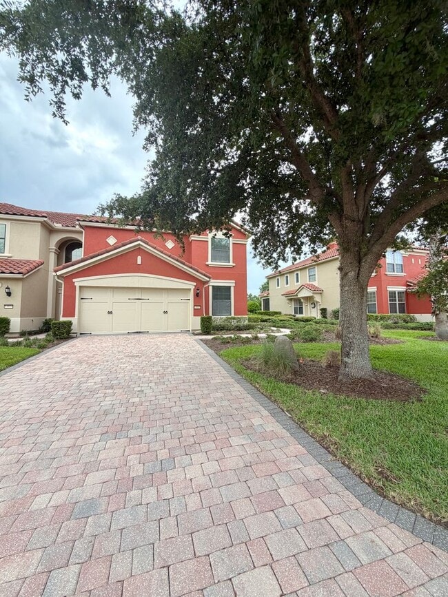 Photo - 13527 Montecito Pl