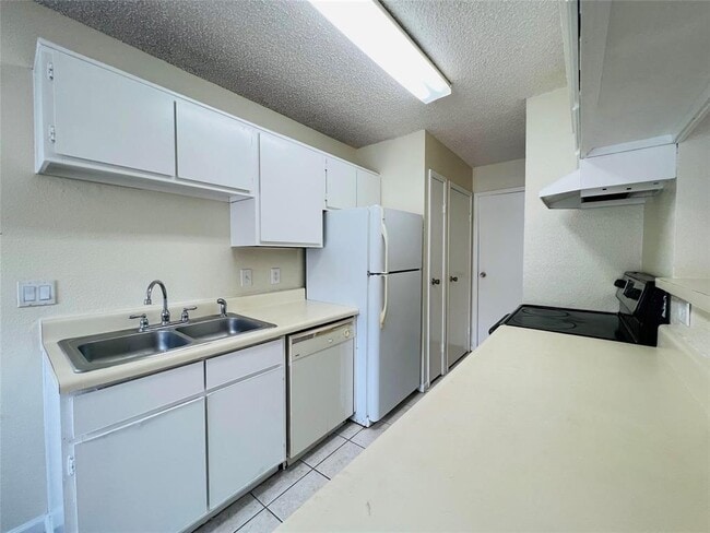 Photo - 12660 Ashford Point Dr