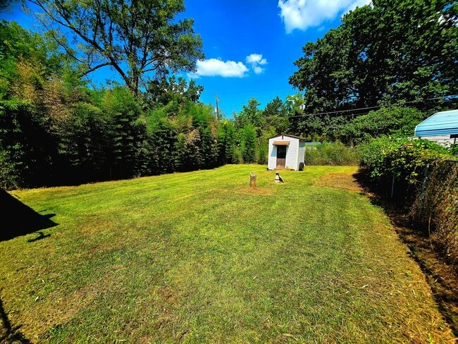 1908 Princeton Ct SW