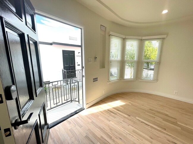 Photo - 10384 Bellwood Ave Unit 10368