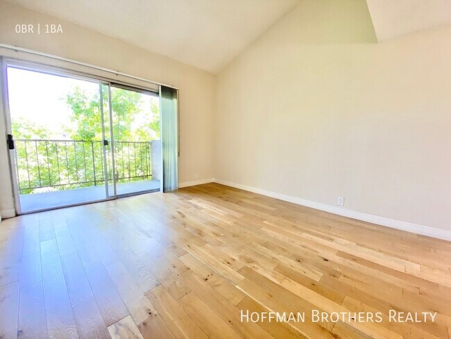 Photo - 959 S Gramercy Pl Apartment Unit 104