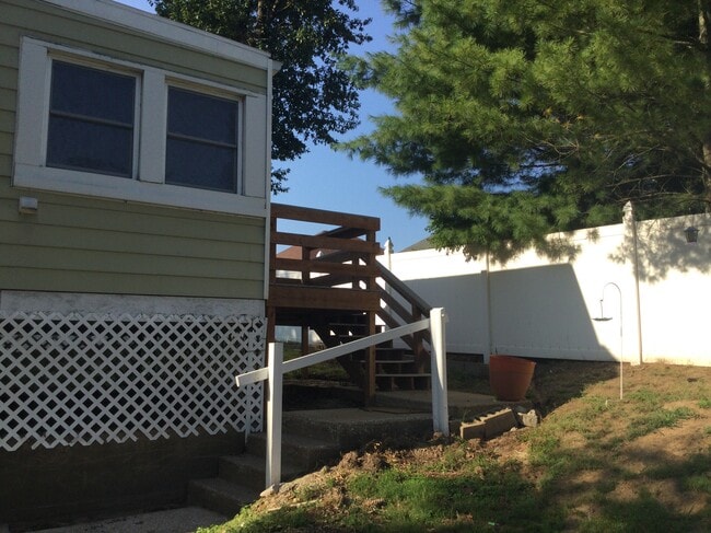 Photo - 5305 Pierce Ln