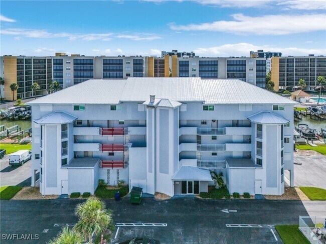 Building Photo - 4531 Bay Beach Ln Unit 231 Rental