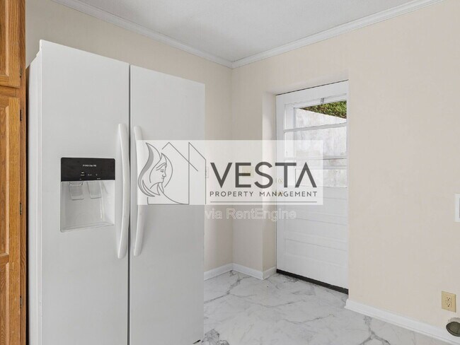 Photo - 78 Old Oak Hill Rd