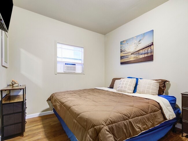 Photo - 3917 Winnie St