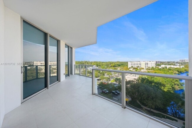 Photo - 17301 Biscayne Blvd Unit 808