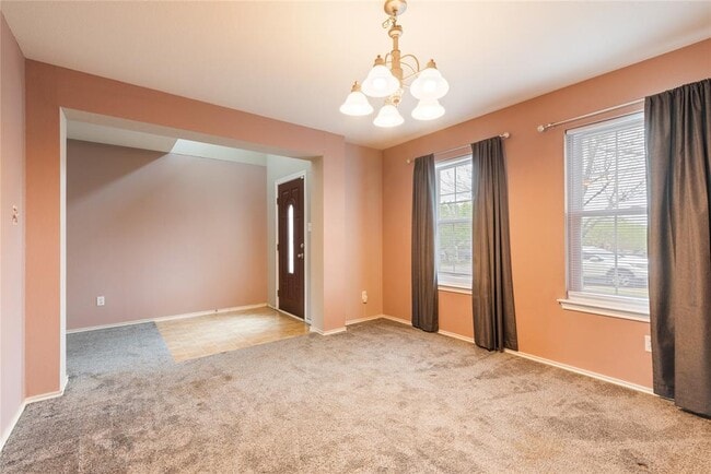 Photo - 1329 Amberwood Loop