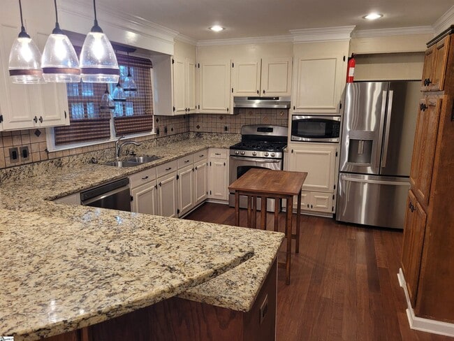 Photo - 103 Pinehurst Dr