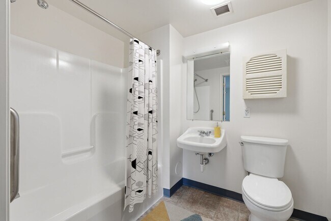 Warren Place Senior Apartments 62+
