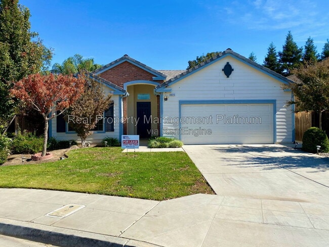 Building Photo - 8616 N Garden Ave