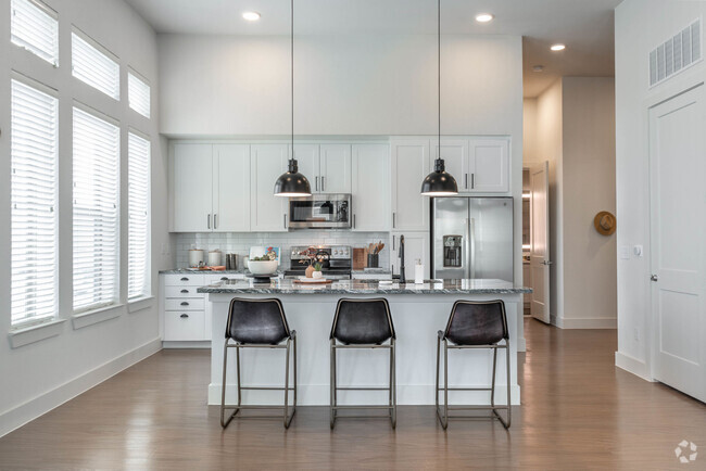 Interior Photo - Burnett Lofts