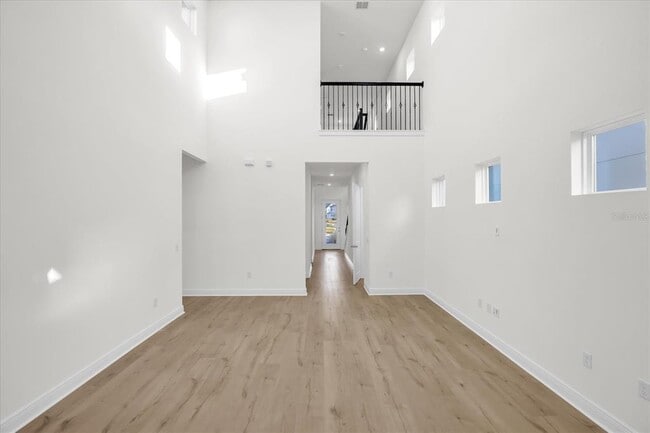 Photo - 10270 Pearson Ave