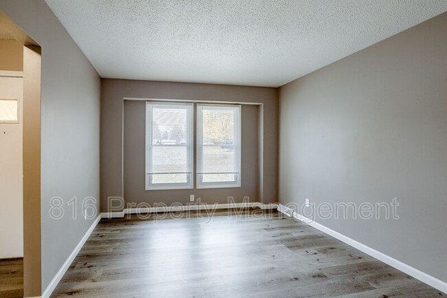 Photo - 11125-11127 E 84th Terr Unit 11127