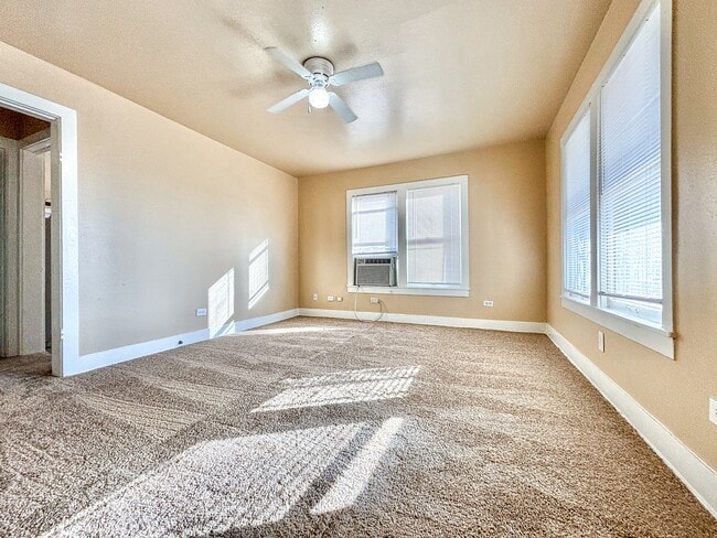 Photo - 162 W Faust St