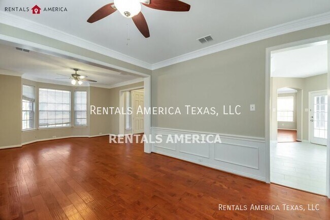 Photo - Villas at Suncreek, Allen! Beautiful 5 Bed...