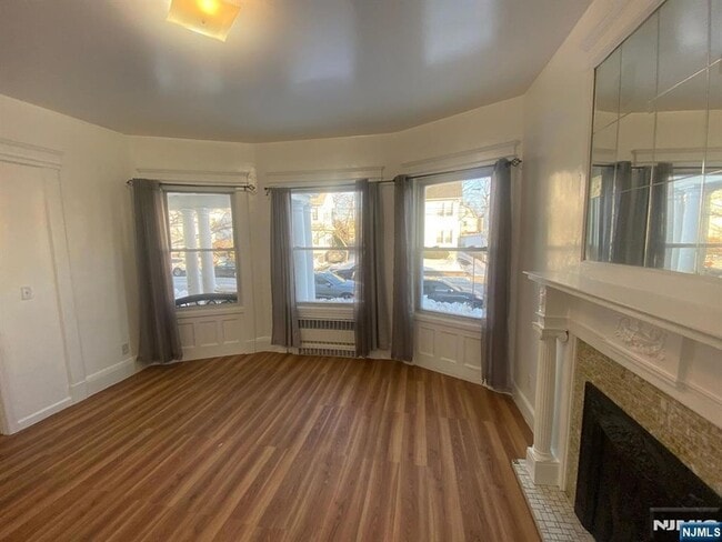 Photo - 29 High St Unit 1L