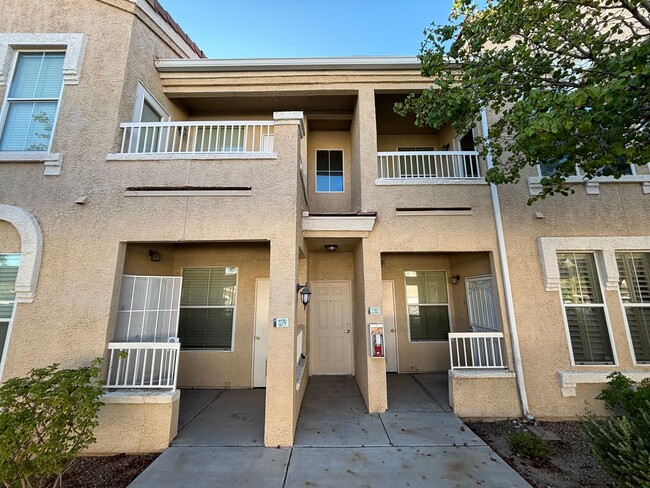 Building Photo - Fantastic 2Bed/2Bath Condo in Southwest Area