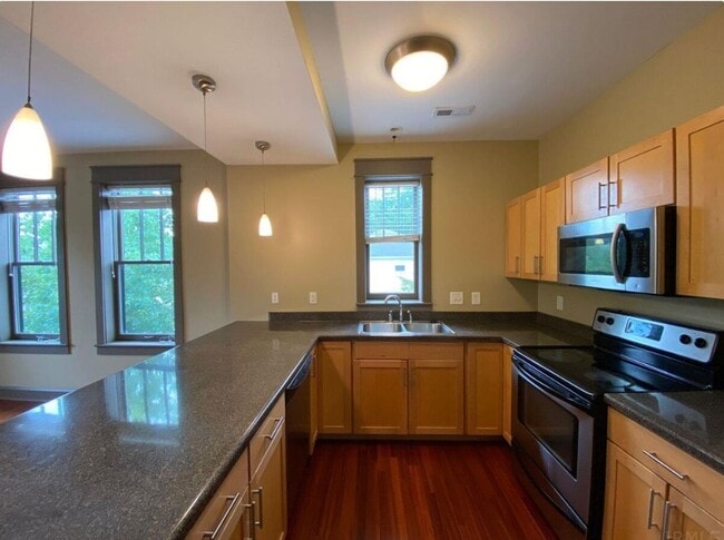 Photo - 509 E Hillside Dr Unit 203
