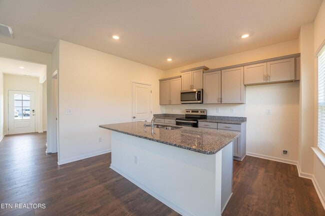 Photo - 322 Heritage Crossing Dr