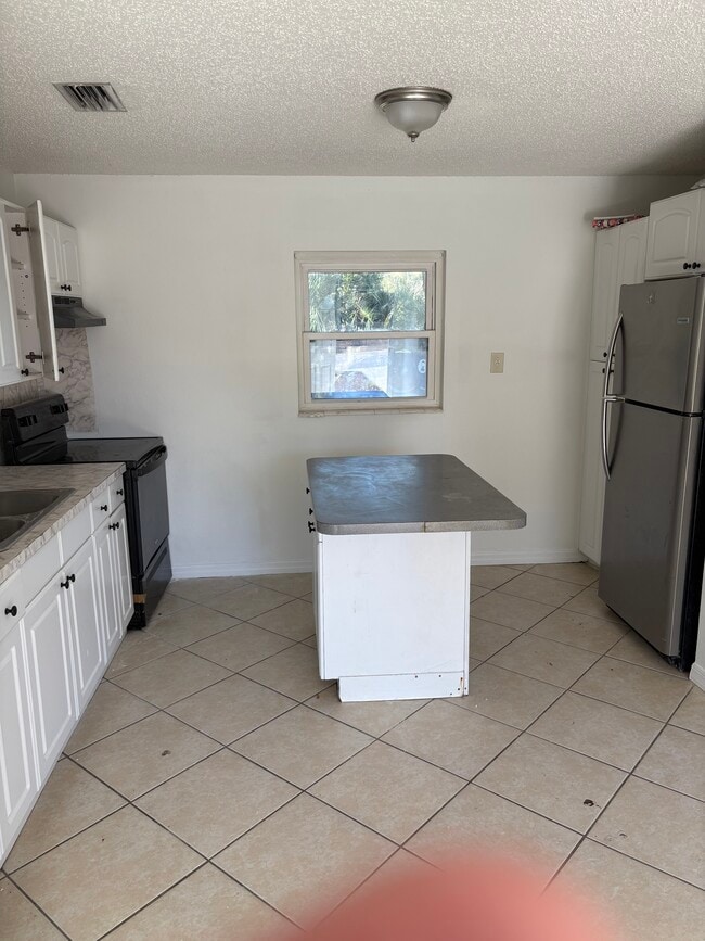 Photo - 3503 Tarpon Dr