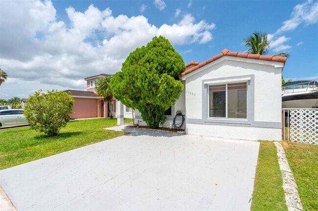 Building Photo - 17493 SW 142nd Pl Rental