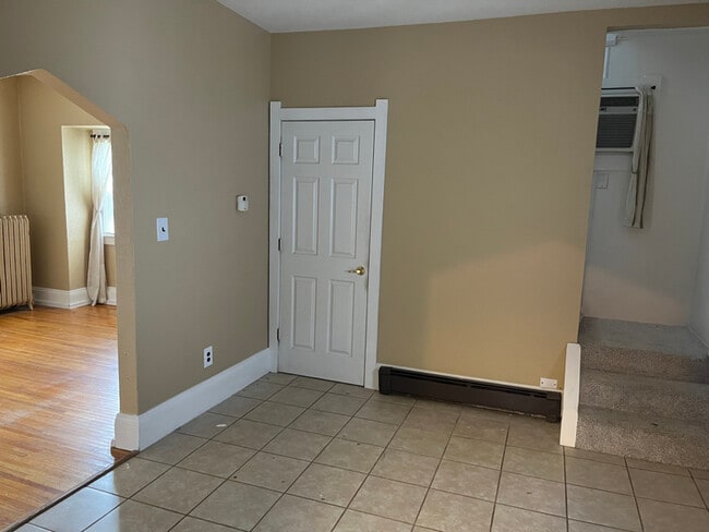 1025 Sawyer Rd