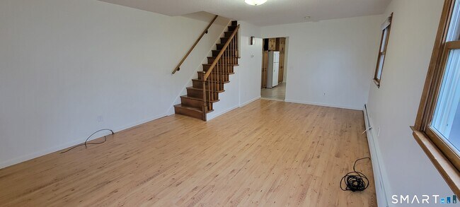 408 South St Unit B