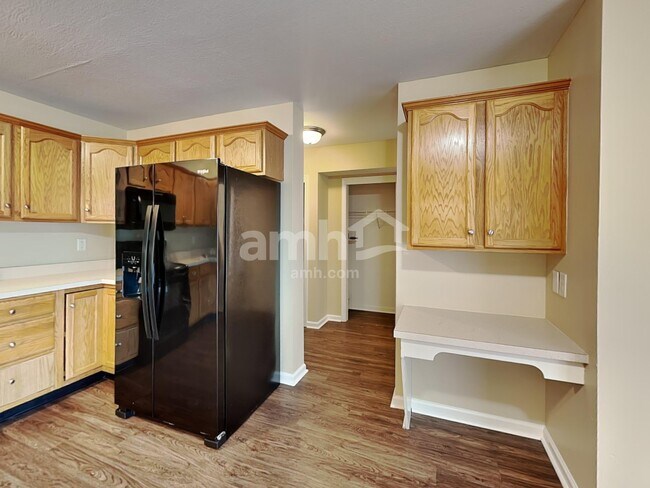 Photo - 12523 Doe Ln