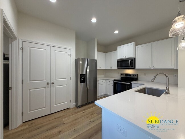 Photo - Beautiful 2 Bedroom Duplex in Fort Walton Beach near Beal Parkway!