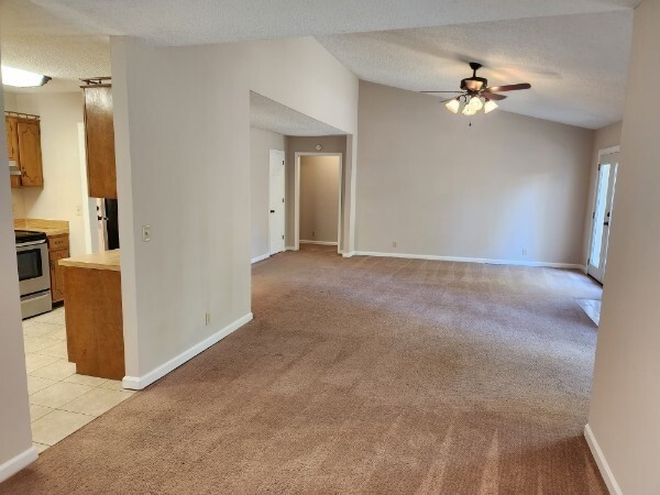 Photo - 7875 Saundersville Rd