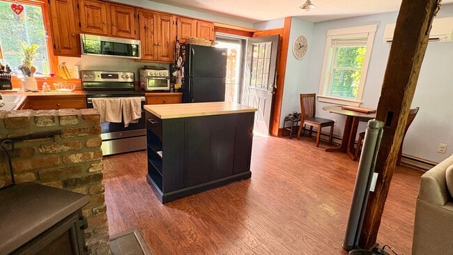 Photo - 10 Rodman Ave Unit 10A