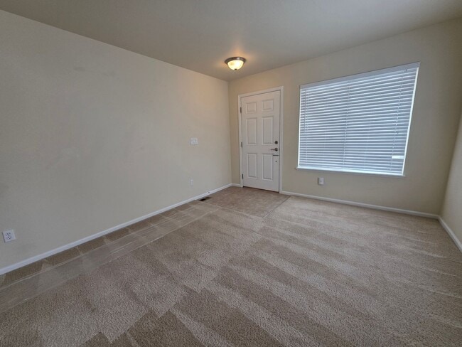 Photo - 874 Diamond Rim Dr