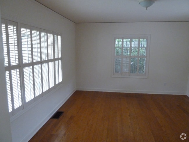 Building Photo - 1515 Kearney St Rental
