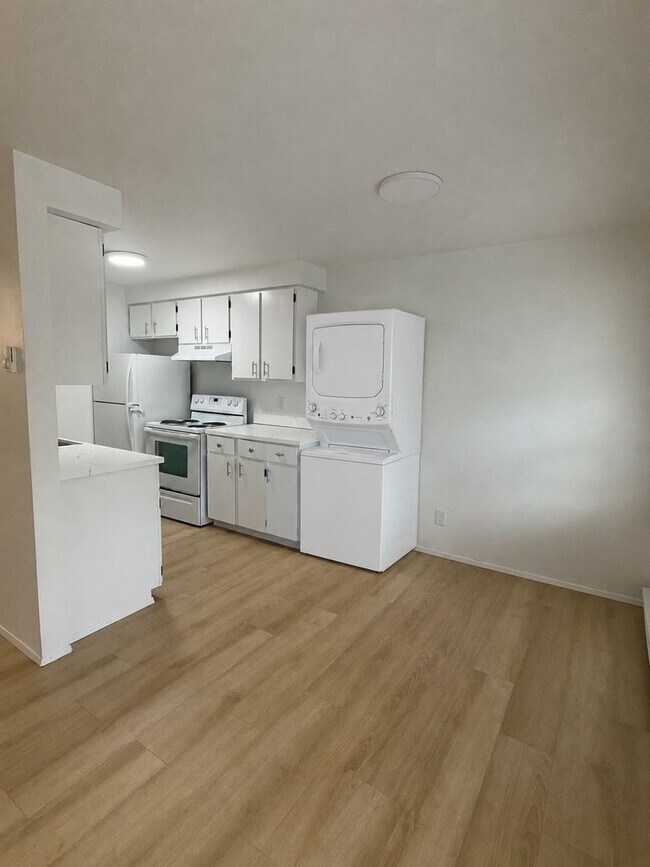 Photo - Viking Suites
