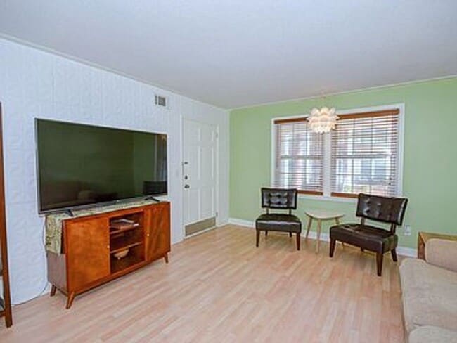 Photo - Forest Acres condo