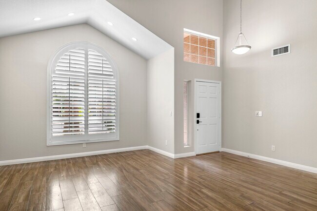 Photo - 9348 E Wood Dr