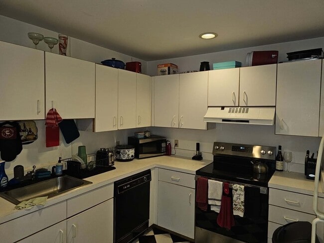 Photo - 10 Weston Ave Unit 304