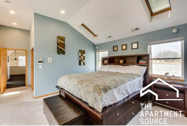 Photo - 3905 N Francisco Ave Unit 3